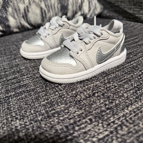 Jordan retro basso - basso, argento